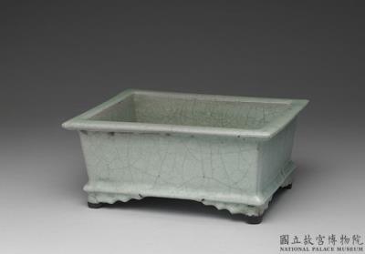 图片[3]-Rectangular basin with light bluish-green glaze, Guan ware, Southern Song dynasty, 12th-13th century-China Archive